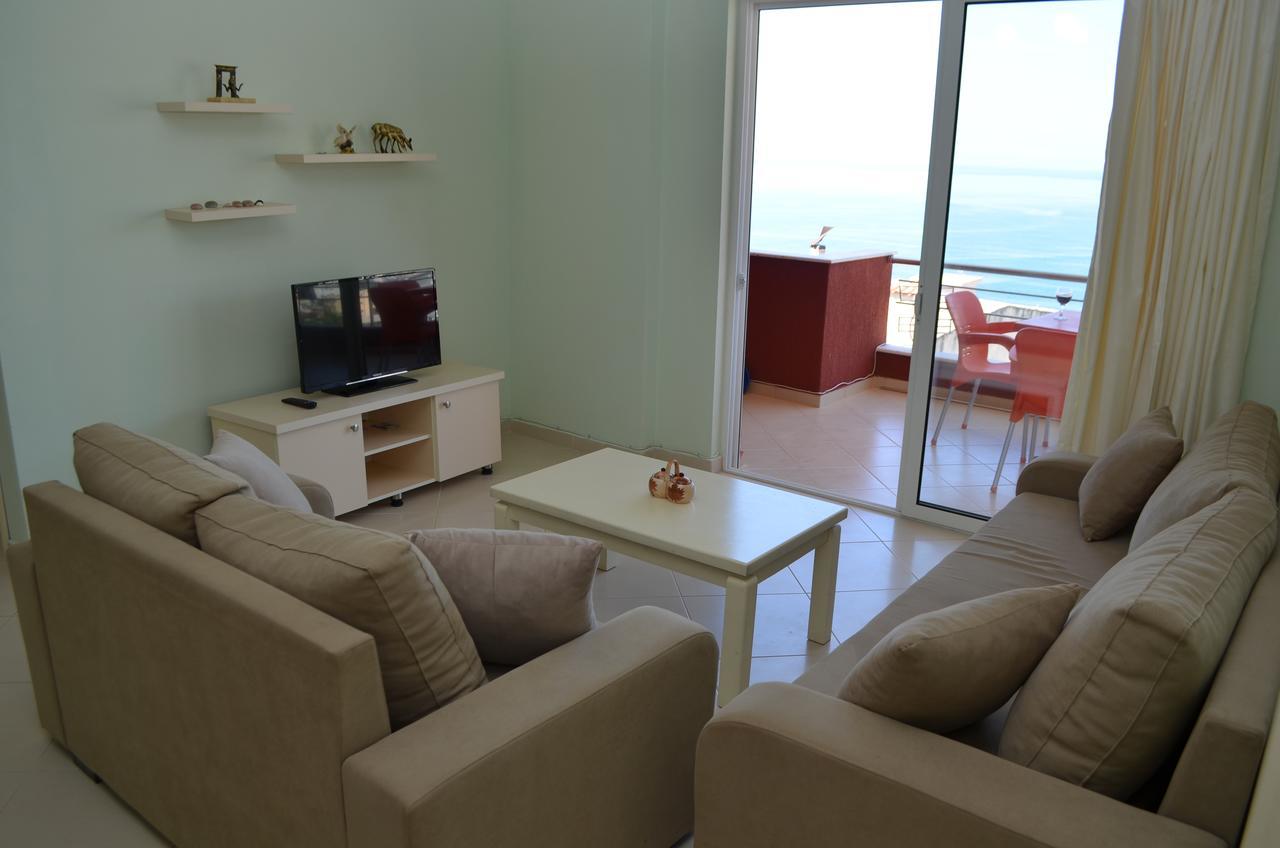 Bellavista Apartments Sarande Bagian luar foto