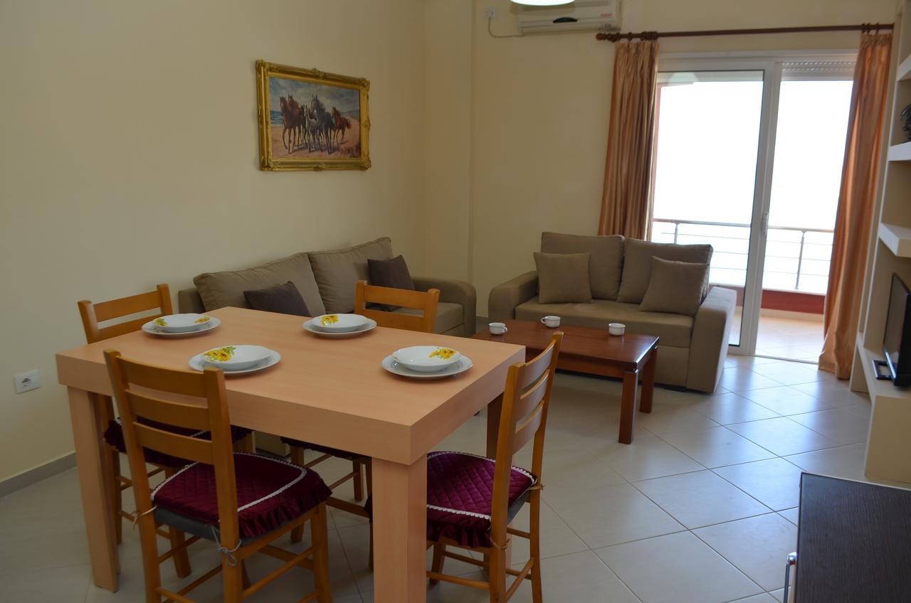 Bellavista Apartments Sarande Bagian luar foto