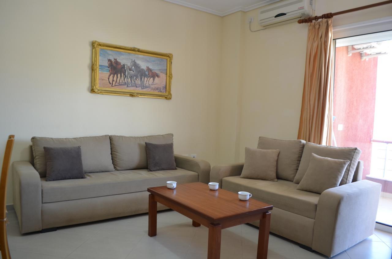 Bellavista Apartments Sarande Bagian luar foto